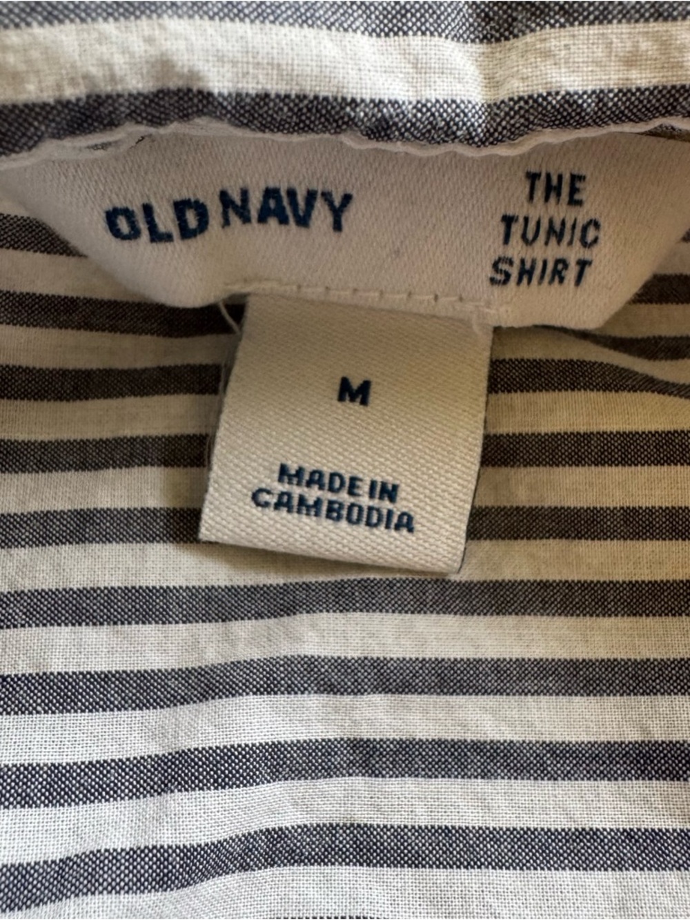 100% Cotton Old Navy Button Down Long Sleeve Shirts Lot of Three - Picture 10 of 13